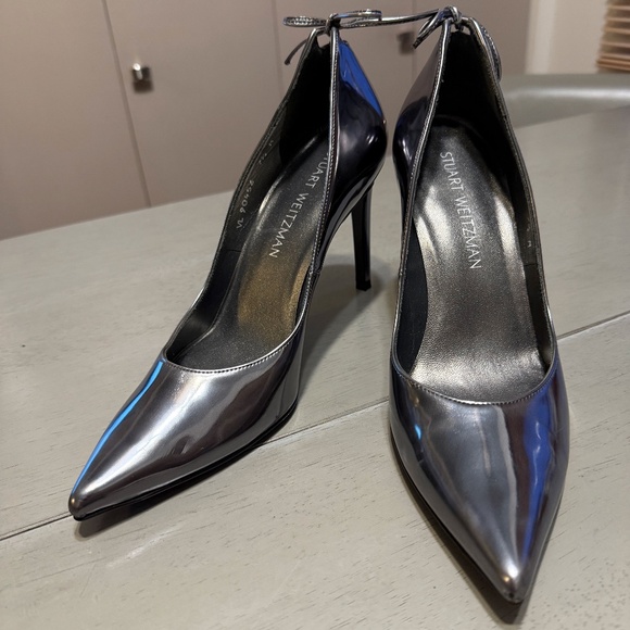 Stuart Weitzman (7.5) Gun-Metal Pointy Pumps - Picture 1 of 8